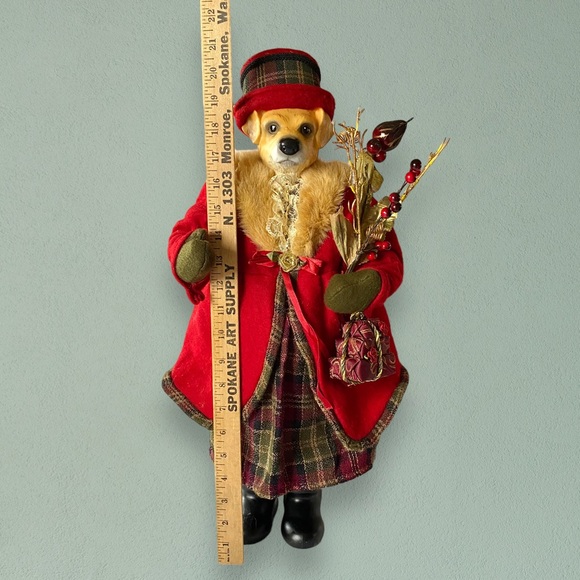 20” Elegantly Dressed Holiday Ceramic Dog Figurine Golden Retriever Yellow Lab - Picture 1 of 13